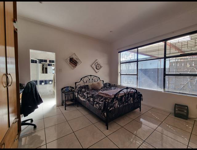 3 BEDROOM FREESTANDING FOR SALE IN LEVALLIA